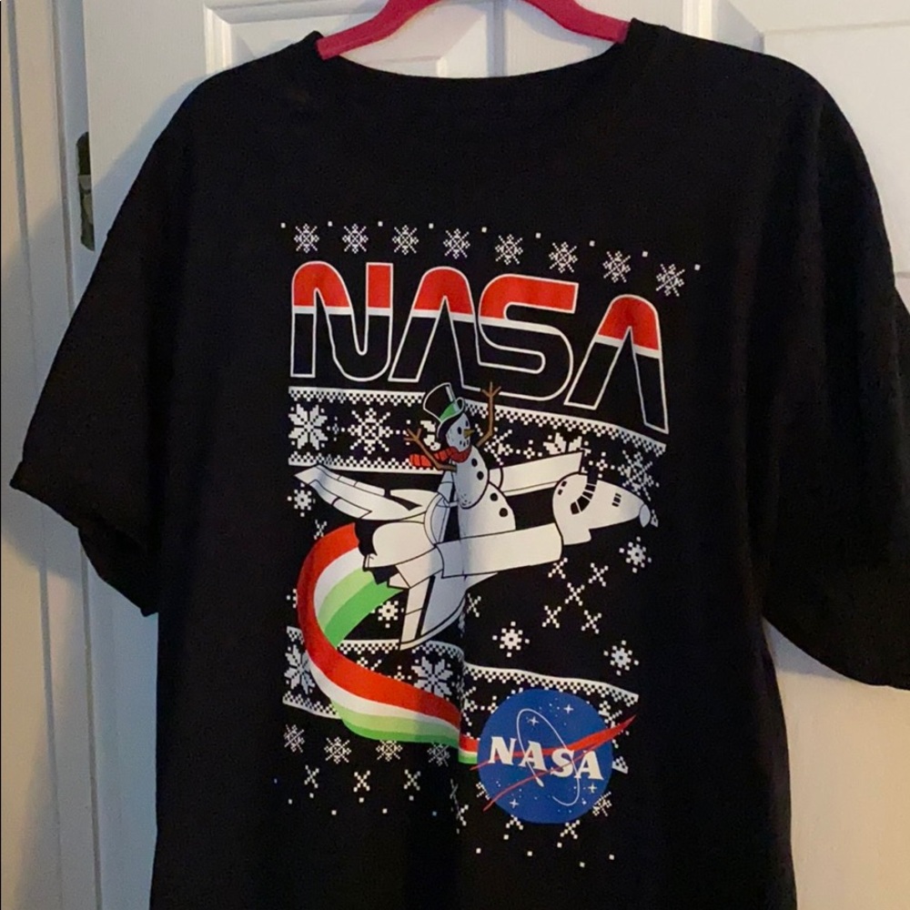 NASA Holiday T-shirt